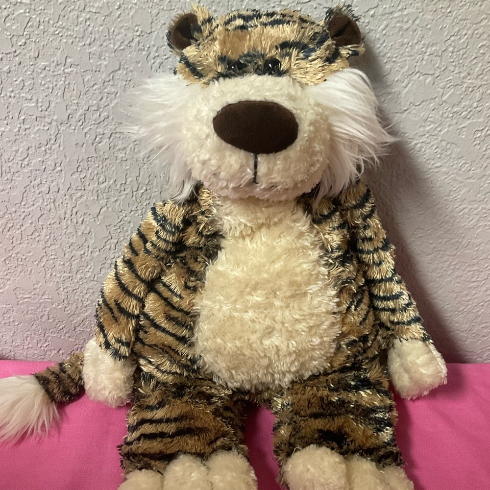 RARE Retired Jellycat London Junglie Bunglie Tiger Nostalgic Memories Collector